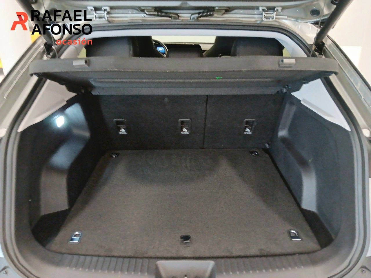 Omoda 5 MY25 - Premium 1.6 TGDI 108kW (145cv)  - Foto 8