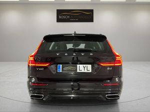 Volvo V60 2.0 B4 G Plus Dark Auto 197cv   - Foto 9