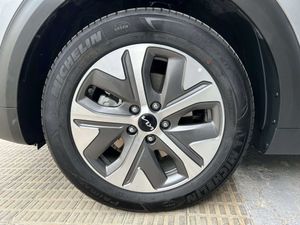 Kia e-Niro 150kW 204CV Drive Long Range 5p   - Foto 46