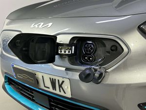 Kia e-Niro 150kW 204CV Drive Long Range 5p   - Foto 12