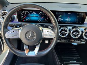 Mercedes Clase A 200d 150cv AMG line   - Foto 14