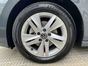 Volkswagen Golf Life 2.0TDI 115cv DSG   - Foto 33