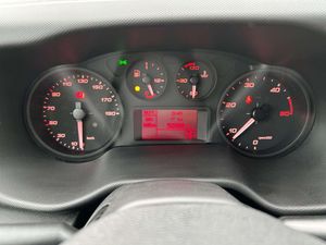 Iveco Daily 35C16 2.3 156cv   - Foto 13