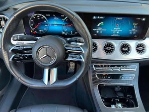 Mercedes Clase E Cabrio 220d 194cv AMG Line 9G-Tronic   - Foto 17