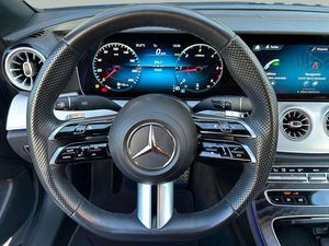 Mercedes Clase E Cabrio 220d 194cv AMG Line 9G-Tronic   - Foto 18