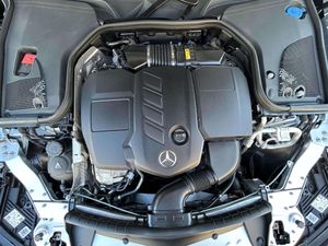 Mercedes Clase E Cabrio 220d 194cv AMG Line 9G-Tronic   - Foto 32