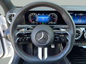 Mercedes Clase A 250e PHEV 218cv AMG Line   - Foto 14