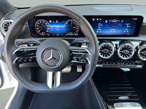 Mercedes Clase A 250e PHEV 218cv AMG Line   - Foto 13