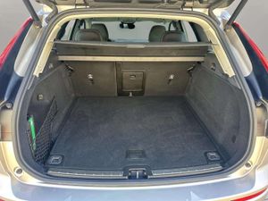 Volvo XC60 B4 D Plus Dark 198cv   - Foto 29