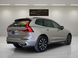 Volvo XC60 B4 D Plus Dark 198cv   - Foto 7