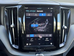 Volvo XC60 T6 Plus Dark PHEV eAWD   - Foto 24