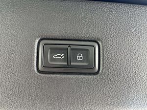 Audi Q5 Sportback Black Line 40 TDI 204cv Stronic Quattro   - Foto 31