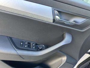 Skoda Karoq Ambition 1.5 TSI 150cv   - Foto 20