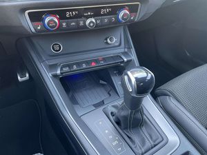 Audi Q3 Black Line 35TFSI 150cv Stronic   - Foto 24