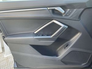 Audi Q3 Black Line 35TFSI 150cv Stronic   - Foto 18