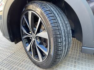 Volkswagen Taigo R-Line 1.0TSI 115cv DSG   - Foto 34
