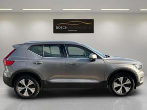 Volvo XC40 Recharge PHEV T4 Core 211cv   - Foto 5