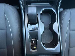 Volvo XC40 Recharge PHEV T4 Core 211cv   - Foto 24