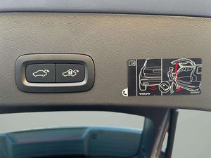 Volvo XC40 Recharge PHEV T4 Core 211cv   - Foto 30