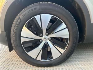 Volvo XC40 Recharge PHEV T4 Core 211cv   - Foto 32