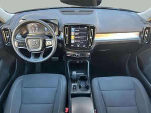 Volvo XC40 Recharge PHEV T4 Core 211cv   - Foto 12