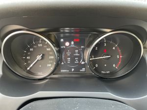 Land-Rover Range Rover Evoque 2.0Td4 150cv 4x4 Auto SE   - Foto 17