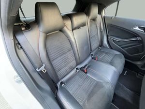 Mercedes Clase A 200 CDI 136cv AMG Line   - Foto 27