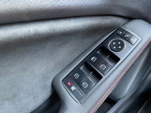 Mercedes Clase A 200 CDI 136cv AMG Line   - Foto 18