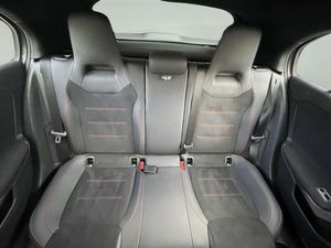 Mercedes Clase A 180d 116cv 7G-DCT AMG Line   - Foto 27