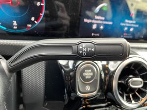 Mercedes Clase A 180d 116cv 7G-DCT AMG Line   - Foto 16