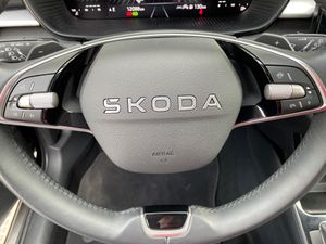 Skoda Fabia 1.0TSI 116cv DSG Selection   - Foto 14