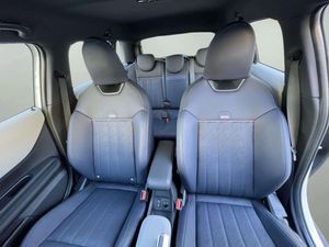 MINI MINI COOPER C 5 Puertas Favoured 1.5 156cv 5p  - Foto 9