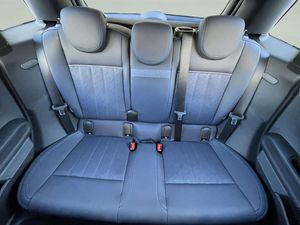 MINI MINI COOPER C 5 Puertas Favoured 1.5 156cv 5p  - Foto 23