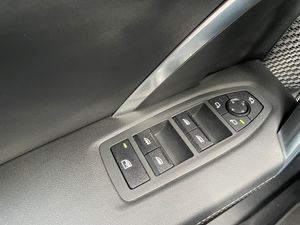 BMW iX1 eDrive20 204cv M Sport PRO  - Foto 21