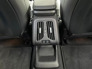 BMW iX1 eDrive20 204cv M Sport PRO  - Foto 28