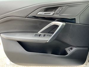 BMW iX1 eDrive20 204cv M Sport PRO  - Foto 20