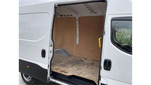 Iveco Daily 35S16 2.3 156cv L3H2  - Foto 20