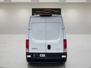 Iveco Daily 35S16 2.3 156cv L3H2  - Foto 9