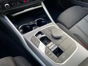 BMW Serie 3 330e 292cv M Sport PRO  - Foto 26