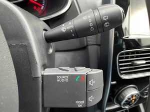 Renault Clio Limited Energy dCi 66 kW (90 CV)  - Foto 16