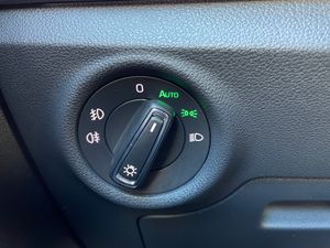 Skoda Kamiq Selection 1.5TSI 150cv DSG  - Foto 21