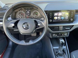 Skoda Kamiq Selection 1.5TSI 150cv DSG  - Foto 12