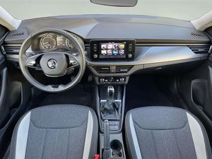 Skoda Kamiq Selection 1.5TSI 150cv DSG  - Foto 11