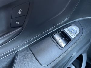 Mercedes Vito Tourer Select 116CDI 163cv 9G-Tronic Larga 9 plazas  - Foto 21