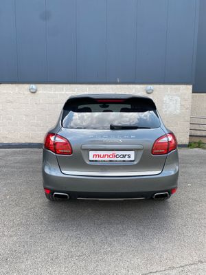 Porsche Cayenne 3.0 S Hybrid Tiptronic  - Foto 19