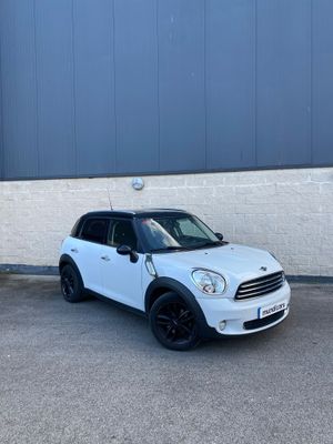 MINI Countryman 2.0 Cooper D Auto  - Foto 5