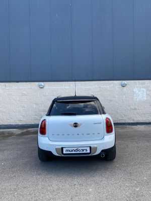 MINI Countryman 2.0 Cooper D Auto  - Foto 12