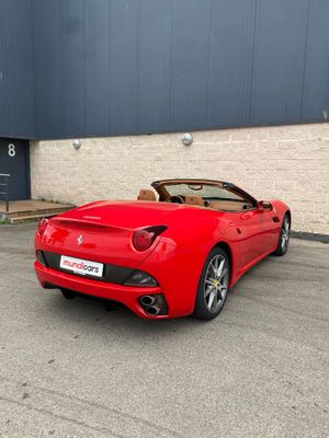 Ferrari California 4.3 V8 (4 plazas)  - Foto 22