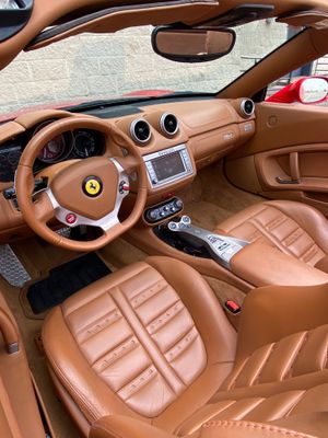 Ferrari California 4.3 V8 (4 plazas)  - Foto 27