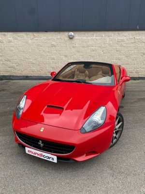 Ferrari California 4.3 V8 (4 plazas)  - Foto 16